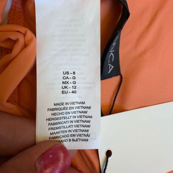 La Blanca Women's Island Goddess High Neck Keyhole One Piece Swimsuit NWT - Picture 6 of 8